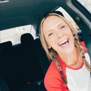 Meet your Posher, Amber